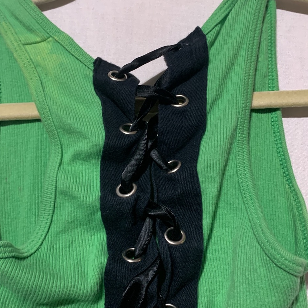 Y2K Folter Green Statue of Liberty Graphic Lace Up Back Tank Top - Picture 5 of 7